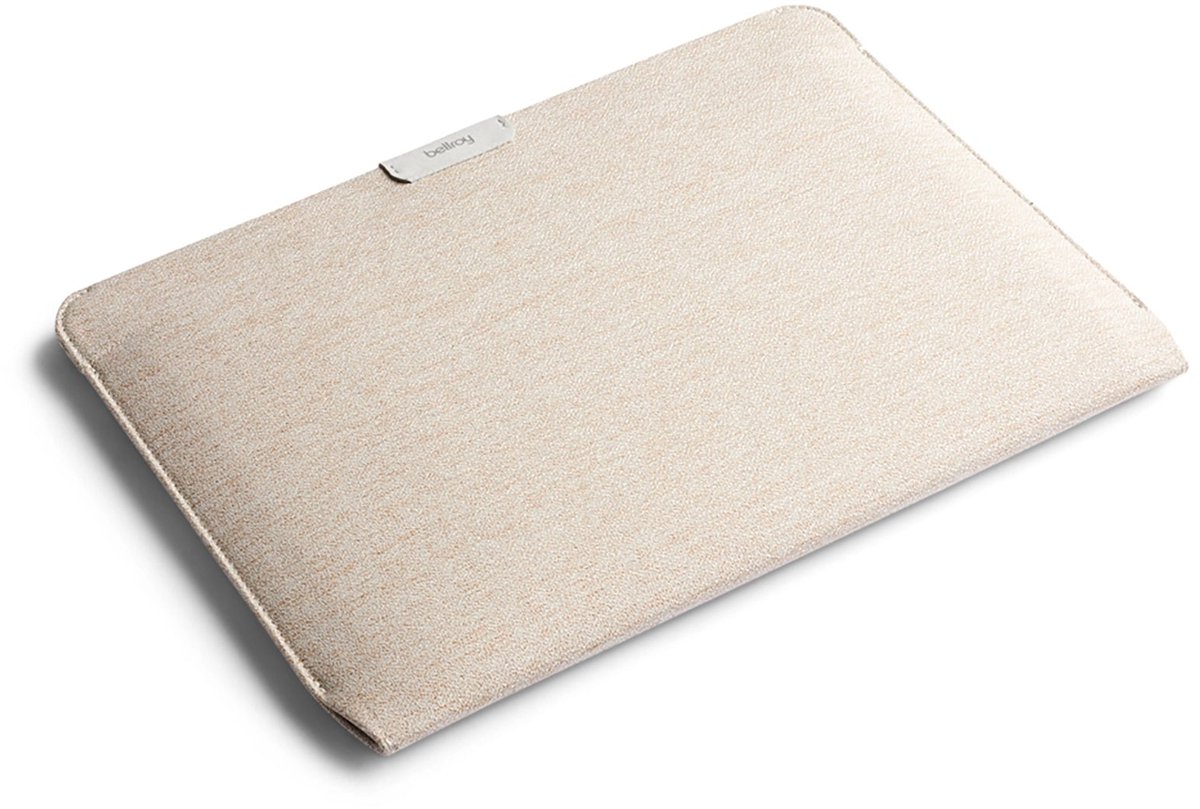 Bellroy Sleeve MacBook Pro/Air/Neo 13/14 Hoes – Gemaakt van 60% Gerecycled Polyester – Beschikbaar in Verschillende Kleuren en Materialen – Externe Afmetingen 354 × 265 × 15 mm - Wit