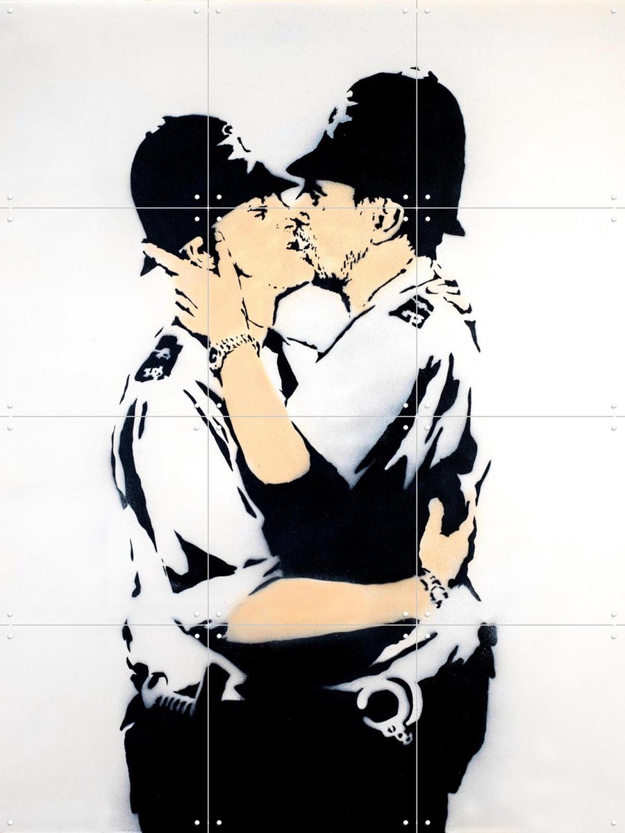 IXXI Kissing Cops, Banksy - 60 x 80 cm - Gratis ophangtool - Grote wanddecoratie en posters - Pop art, Speels, Illustraties, Street art, Mancave