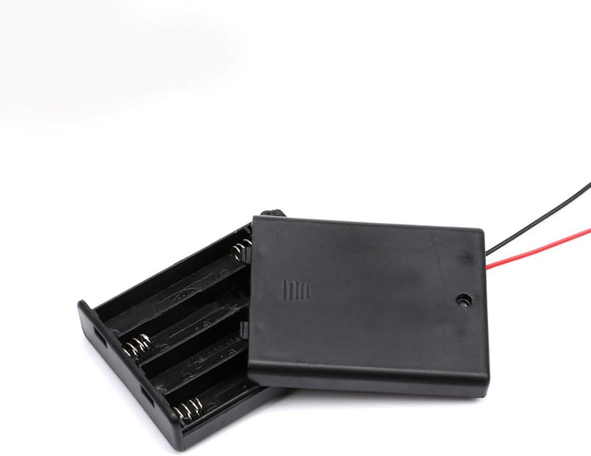 Batterijhouder AAA - Batterijbox Schakelaar - Stroomvoorziening Apparaten - Met Aan Uit Schakelaar - 4 Batterijen - Zwart