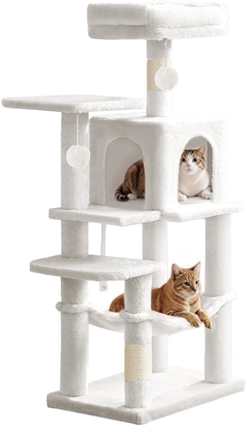 Witte kattenkrabpaal met meerdere plateaus, een huisje, hangmat en speeltjes. Twee katten zitten in het huisje en de hangmat.