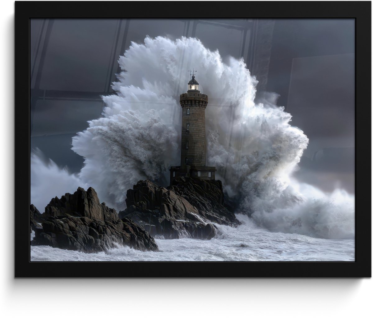 FrameYourWall Poster in lijst - Fotolijst 40x30 cm - Posters - Golf - Vuurtoren - Schuimend water - Posterlijst zwart - Decoratie - Wanddecoratie woonkamer - Muurdecoratie slaapkamer