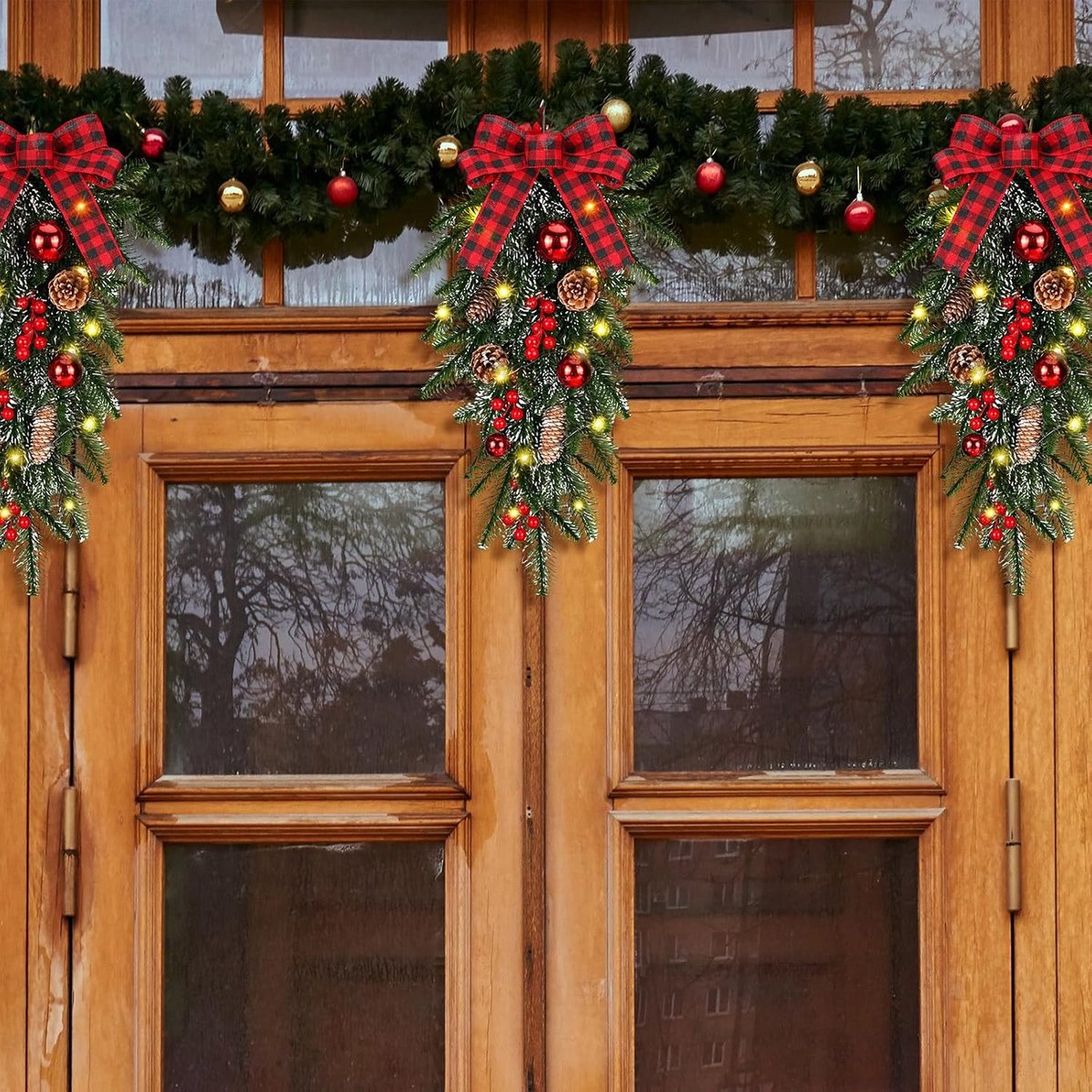 Kerstdecoratie Slinger - Kunstdennen Slinger Van 10 M In Groen En Wit Voor Binnen En Buiten