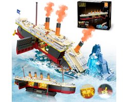 INSOON Titanic Bouwpakket met Licht - 2-in-1 Titanic - 3.6 mm 1883 stuks Historisch Bouwstenen – Boot Gletsjer Bouw Speelgoed voor Volwassenen Kinderen 10 +