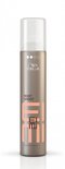 Wella EIMI Root Shoot mousse, bruine spuitbus met koraalkleurige tekst.
