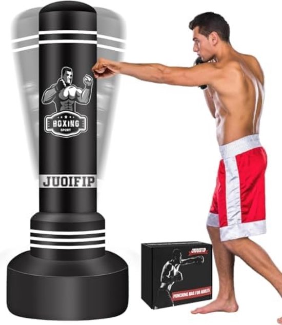Zwarte bokszak met 'BOXING SPORT' logo, naast een man die slaat, met productdoos.