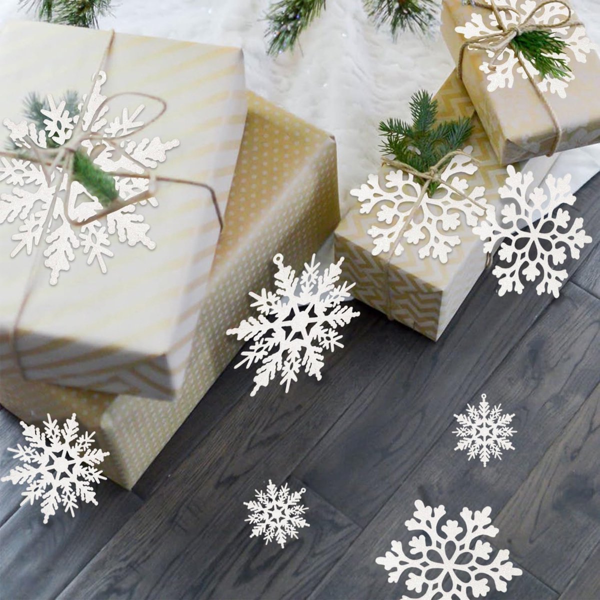 Sneeuwvlokken - Kerstboomversiering - Sneeuwvlokversiering voor in de boom - Plastic glitter witte sneeuwvlokversiering - Kerstdecoratie voor binnen in winterwonderland - 36 stuks - wit – foto 6