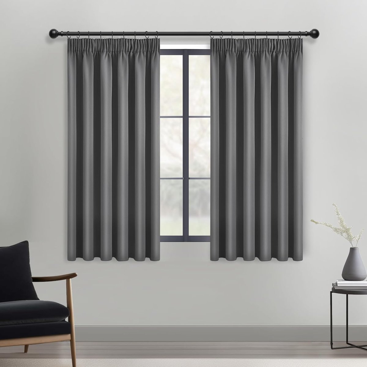 Verduisterende grijze gordijnen voor kinderkamer 140x175 cm - 2-delige set - Plooiband