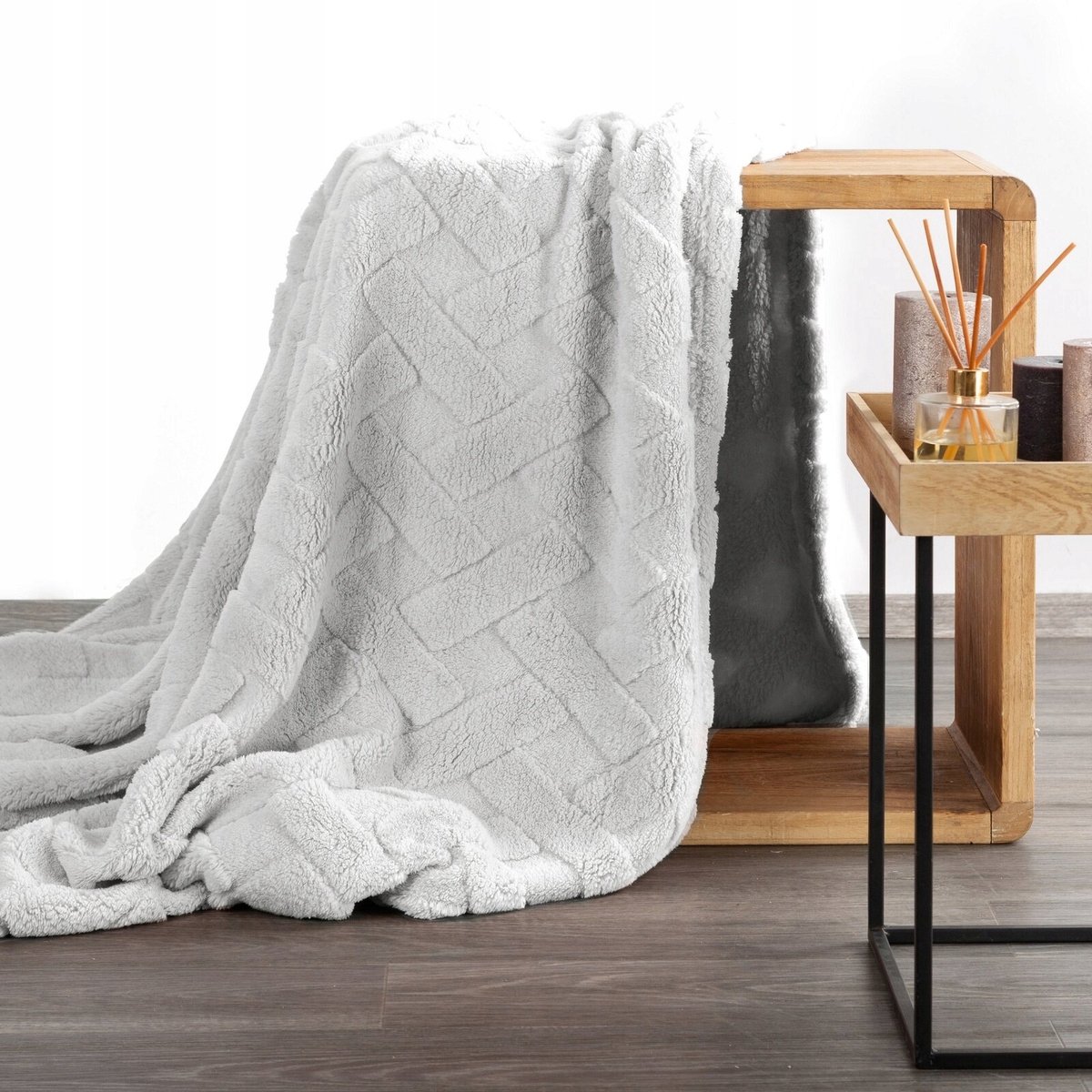 Luxe Plaid 200x220cm - Zacht Microvezel, Visgraat Patroon, Zilverkleurig