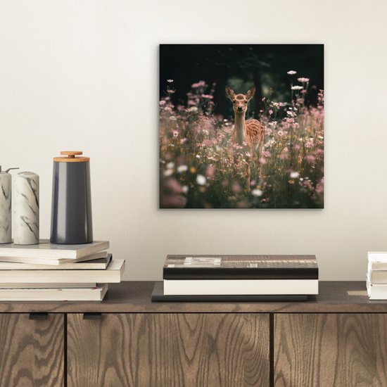Aluminium schilderij 20x20 cm - Wanddecoratie metaal - Hert - Wilde bloemen - Bos - Metalen muurdecoratie woonkamer - Decoratie industrieel - Foto op dibond - Industriële accessoires slaapkamer