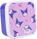 Paarse lunchbox met Kuromi-print en witte rand. Licentie Sanrio 2023.