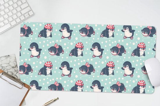 Bureau onderlegger 60x30 cm - Muismat Pinguïn - Schaatsen - Muts - Kinderen - Patroon - Bureaulegger xl - Desk mat beschermer - Computer muismatten