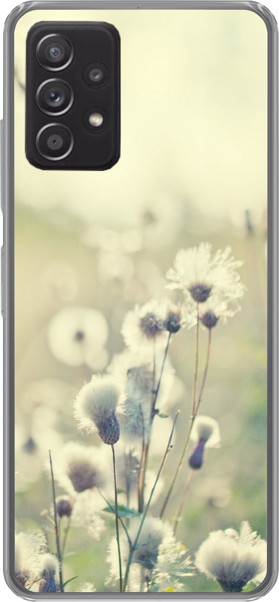 Telefoonhoesje Geschikt voor Samsung galaxy a73 hoesje - Bloemen - Veld - Wit - Siliconen Telefoonhoesje Telefoonhoesje