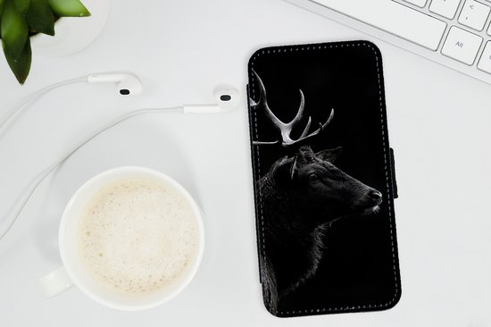 Étui pour téléphone iPhone 7 Bookcase - Cerf - Zwart Wit - Portrait - Avec poches - Étui portefeuille avec fermeture magnétique