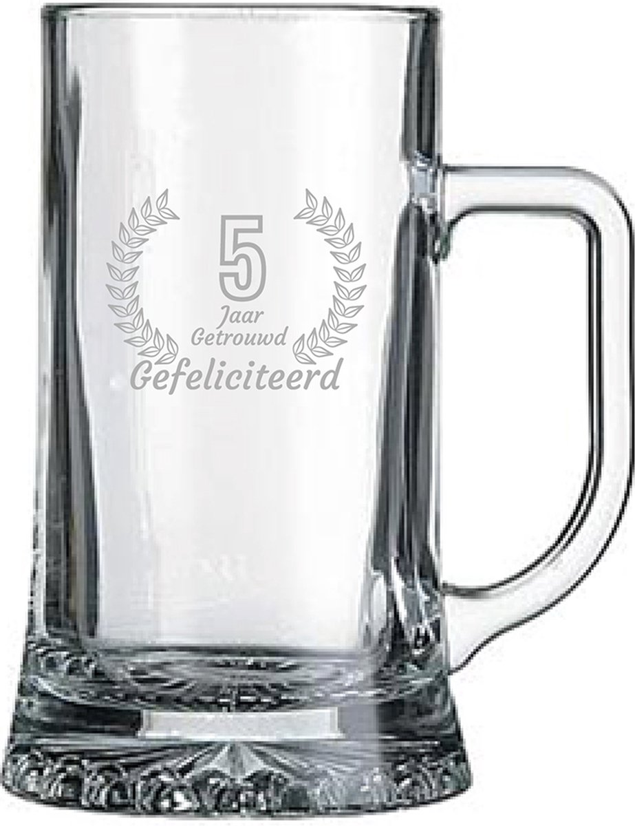 Gegraveerde Bierpul 50cl Gefeliciteerd 5 jaar getrouwd