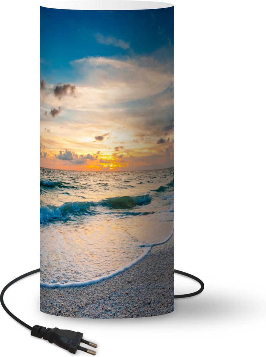 Lamp - Nachtlampje - Tafellamp slaapkamer - Strand - Zee - Zonsondergang - 54 cm hoog - Ø22.9 cm - Inclusief LED lamp