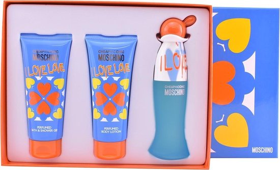 Moschino Cheap And Chic I Love Love www.bol.com