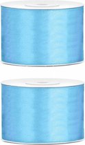 2x Hobby/decoratie lichtblauw satijnen sierlint 5 cm/50 mm x 25 meter - Cadeaulint satijnlint/ribbon - Lichtblauwe linten - Hobbymateriaal benodigdheden - Verpakkingsmaterialen