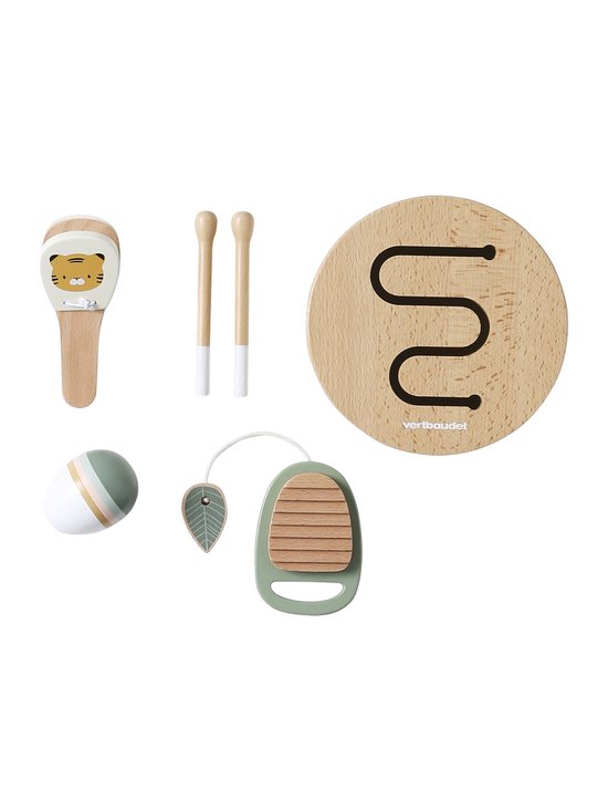 Houten muziekinstrumenten: maraca met tijger, trommelstokken, ronde xylofoon en ei met strepen.