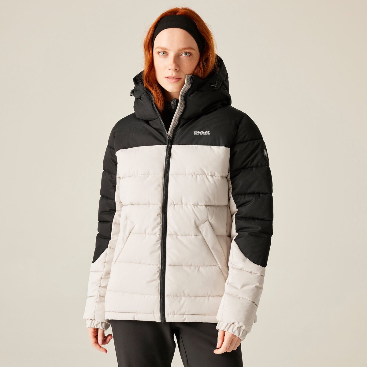 Aldthorn waterafstotende isolerende donsjas met capuchon voor dames Beige