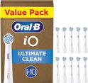 Oral-B iO Ultimate Clean opzetborstels, verpakking van 10 stuks met een witte tandenborstelkop.