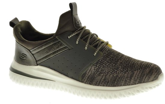 Skechers Chaussures de sport Homme Cicada taille 42.5