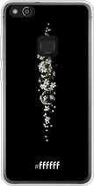 6F hoesje - geschikt voor Huawei P10 Lite -  Transparant TPU Case - White flowers in the dark #ffffff