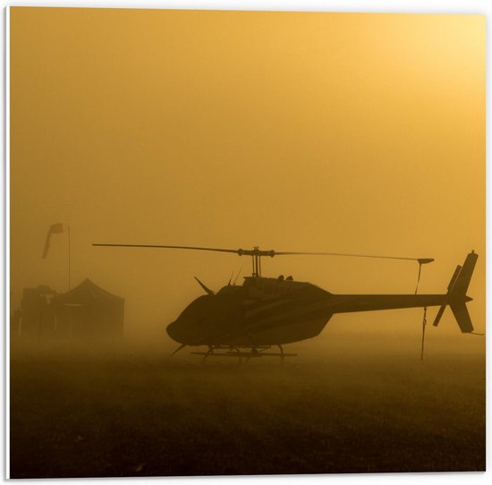 Forex - Helikopter in de Mist - 50x50cm Foto op Forex
