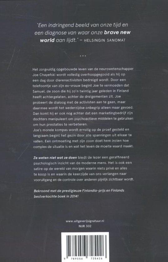 Achterkant van het boek 'Ze weten niet wat ze doen', met citaten en een samenvatting.