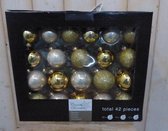 Decoris kerstballen mix - 42 Stuks - Glas - Parel Goud