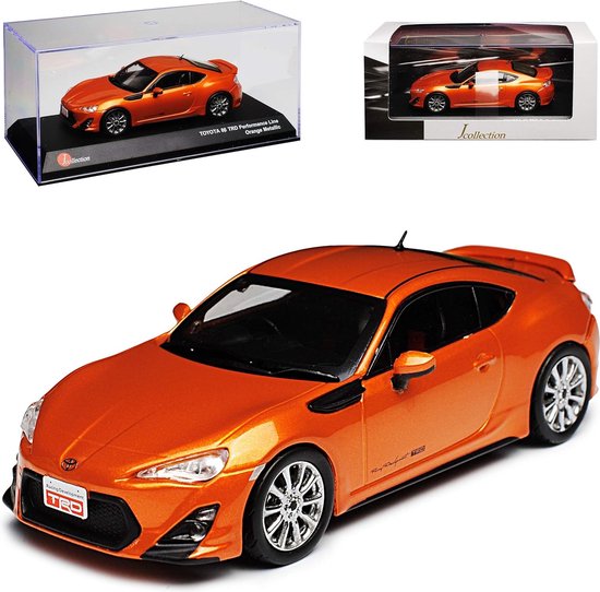 Toyota 86 TRD Performance Line - 1:43 - J-Collection | bol
