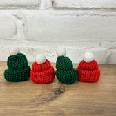 4 Miniatuur mutsen - Kerst mutsen in rood en groen