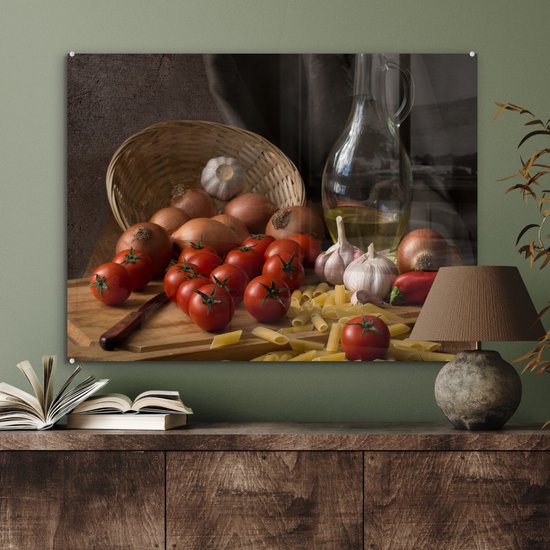 MuchoWow® Tableau sur verre 80x60 cm - Tableau sur verre acrylique - Planche à découper - Légume - Nature morte - Pâtes - Oignon - Tomate - Planche à découper - Photo sur verre - Décoration murale salon - Décoration murale chambre - Peintures