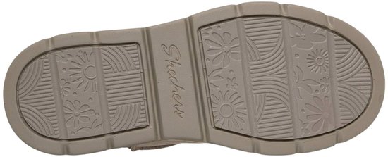 Onderkant van een beige laars met bloemenpatroon en Skechers logo.
