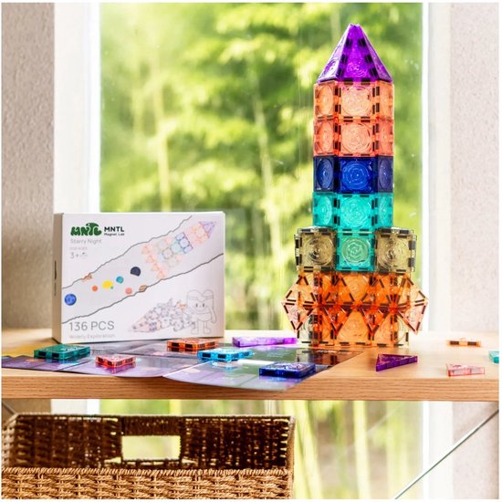 MNTL Magnetic Tiles Sterrennacht 136 stuks - Starry Night - Magnetisch Speelgoed - Montessori Speelgoed - STEAM Speelgoed - Speelgoed vanaf 3 jaar - Magnetische Tegels