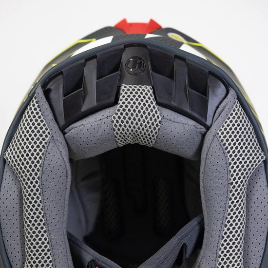Shop RAMPAGE 5050 Full Face MTB-helm now | ROSE Bikes