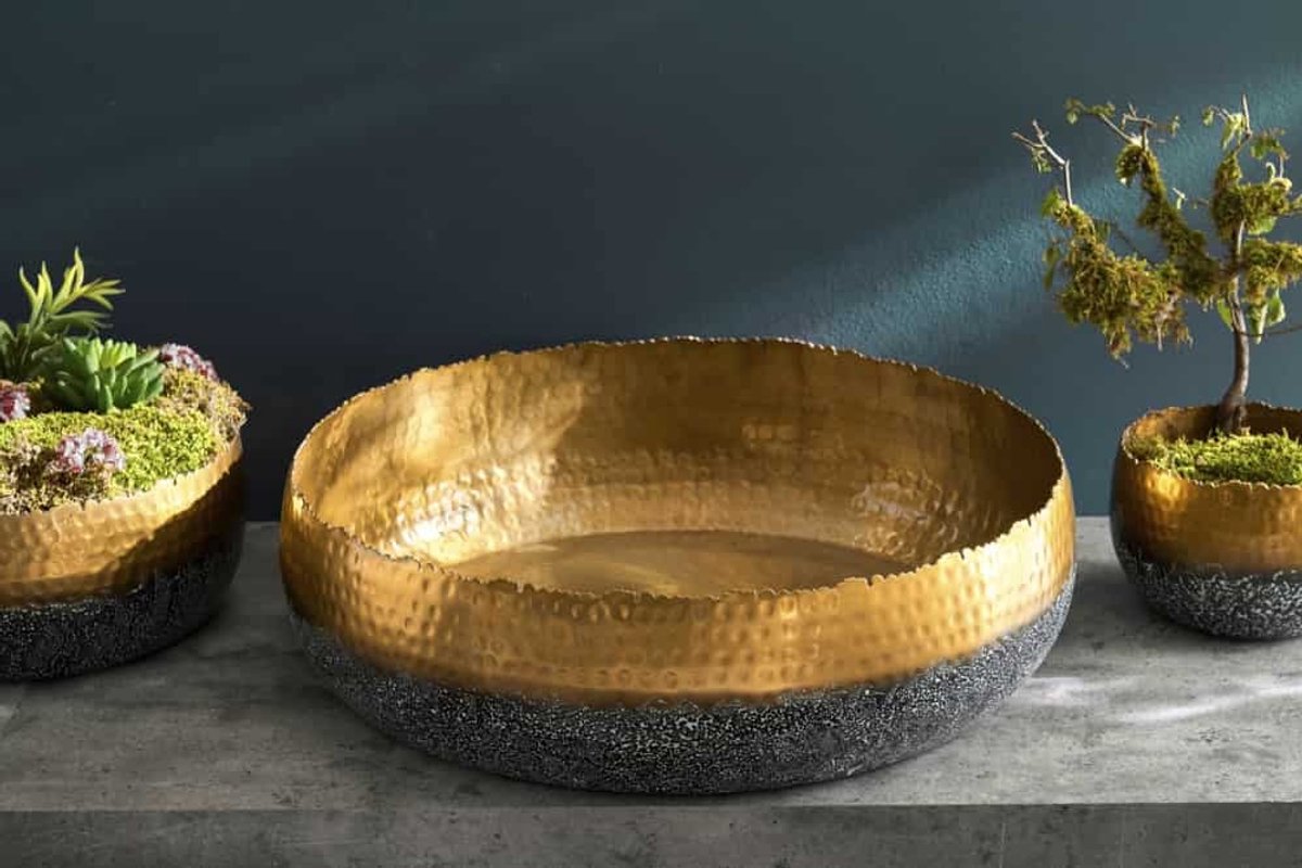 Handgemaakte decoratieve kom ORIENT 52cm goud met patina in klassiek gehamerd ontwerp - 41560