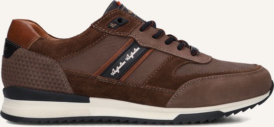 Bruine leren sneaker met suède details, veters en 'Australian Australian' logo op de zijkant.