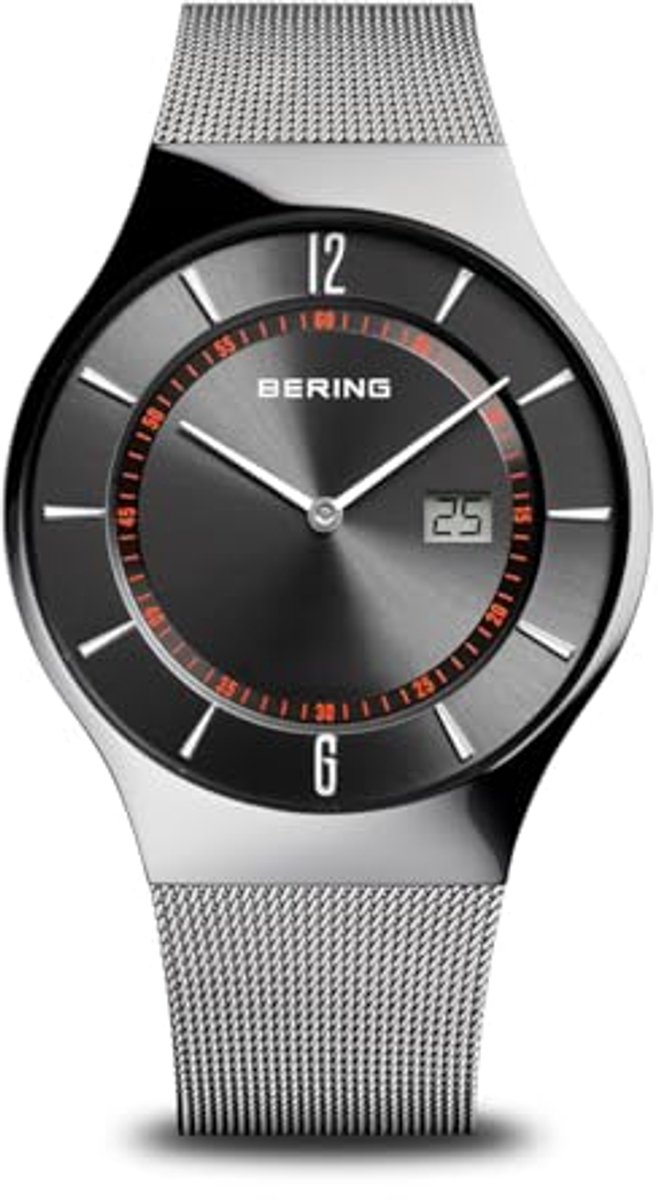 Herenhorloge met radiogestuurde beweging en saffierglas – Minimalistisch ontwerp van hoogwaardige materialen