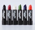 Zes Moon Terror lippenstiften in zwarte hulzen: zwart, rood, wit, groen, paars en oranje.