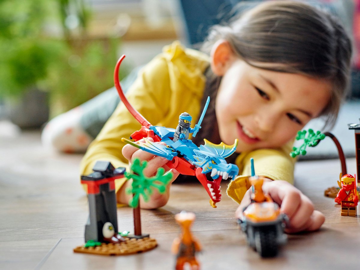 LEGO NINJAGO Ninja drakentempel bouwset met draak, 4 ninja poppetjes, tempels en speelgoedmotor vanaf 4 jaar - Afbeelding 2