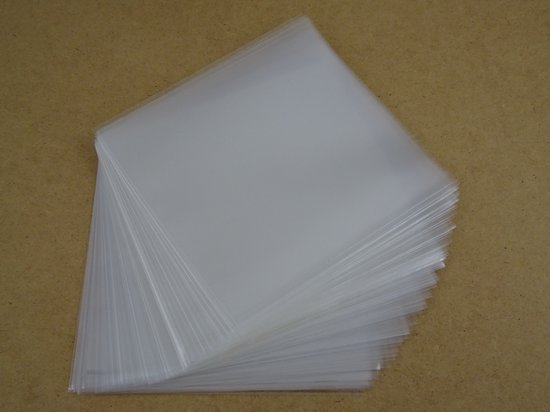 100 Single Hoezen (7", 45 toeren) glashelder - hoezen singles, outer sleeves, buiten hoes, platenhoezen, hoesjes, transparant, vinyl platen, singeltjes, buitenhoezen, sleeve, beschermhoezen, buitenhoes, beschermhoes, plastic, 45t, 7 inch — afbeelding 2
