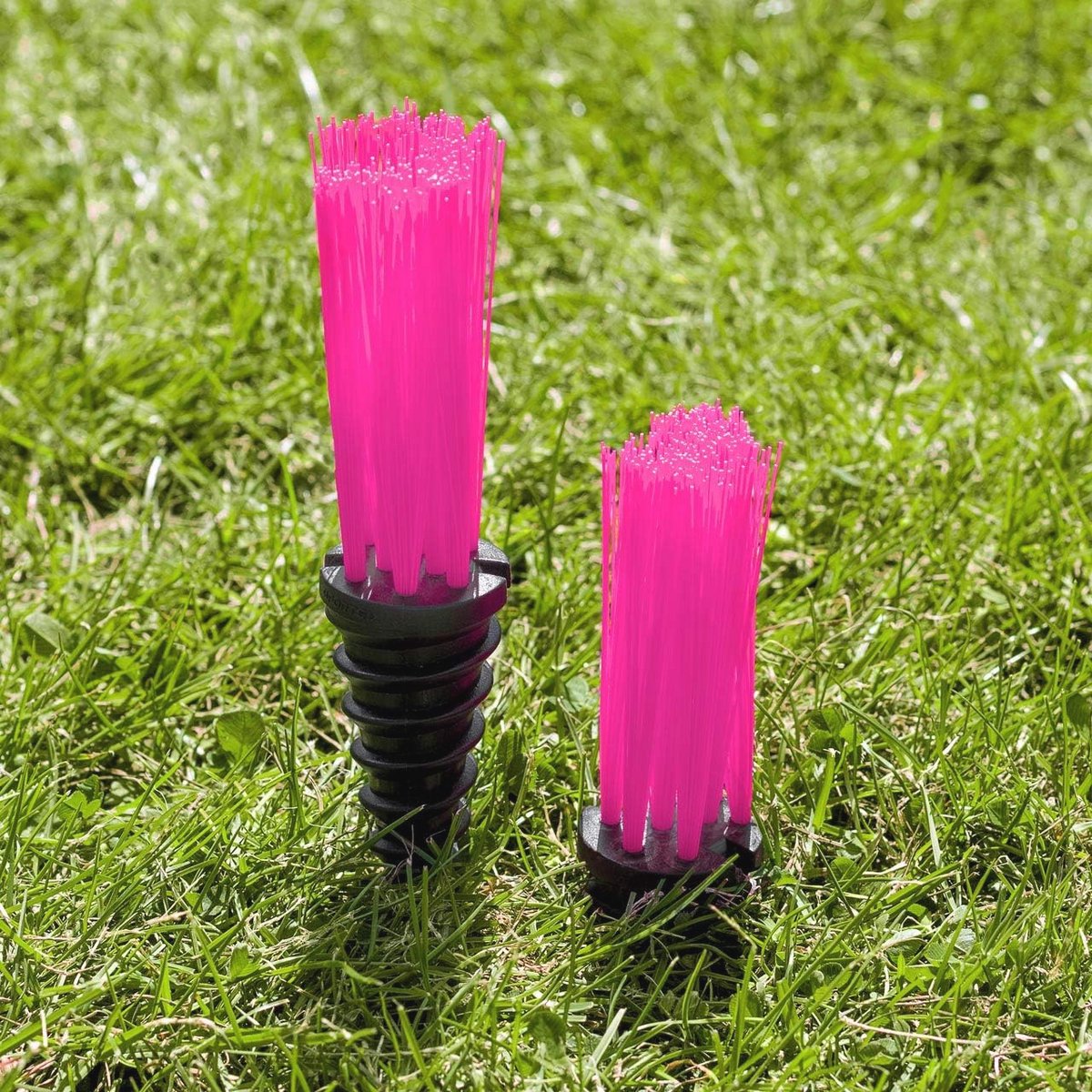 Gras Markering Tufts - Inschroefbare Grondmarkering in Zes Kleuren - 25 Stuks