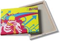 Canvas schilderij met anime figuur, het logo van Bleach en pijlen. De achterkant van het canvas is zichtbaar.