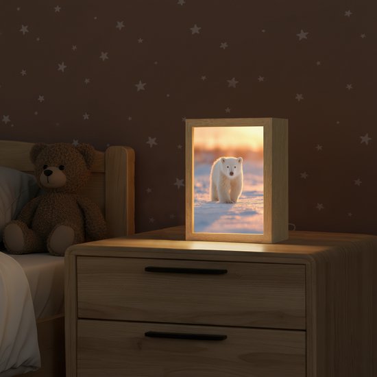 Nachtlampje 15x20 cm - Kinder lamp - Ijsbeer - Sneeuw - Zonsopgang - Tafellamp kinderkamer - Slaapkamer lamp - Bedlamp kinderen - Kinderlampje stopcontact - Wandlamp babykamer - Nachtlampjes van Merkloos — afbeelding 2