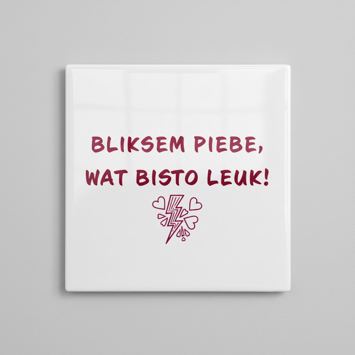 Nevolis Grappige Tekst Keramische Wandtegel “Bliksem Piebe, Wat Bisto Leuk!” – Speelse Woondecoratie – 15 x 15 cm Multi Color