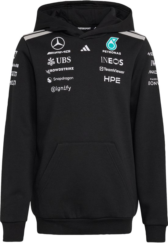 Zwarte hoodie met op de voorkant diverse sponsorlogo's in wit en groen.