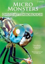 Couverture DVD avec une photo macro d'une libellule aux grands yeux composés et le texte 'Micro Monsters met David Attenborough'.