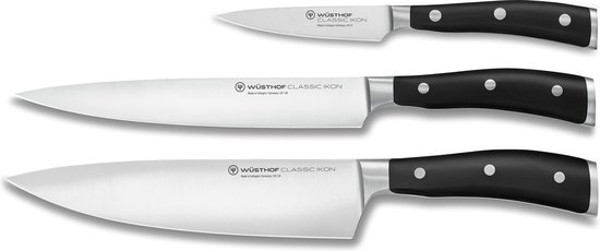 Drie Wüsthof Classic Ikon messen met zwarte handvatten.