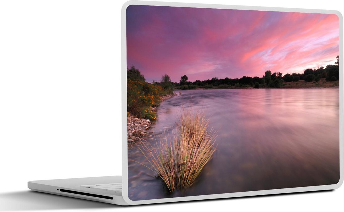 Afbeelding van product SleevesAndCases  Laptop sticker - 10.1 inch - De American River Parkway bij het Noord-Amerikaanse Sacramento