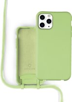 Coverzs Silicone case met koord - Telefoonhoesje met koord - Backcover hoesje met koord - touwtje - geschikt voor Apple iPhone 12 Pro Max - lichtgroen + glazen Screen Protector